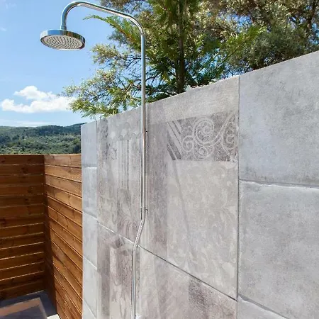 Alba Villa